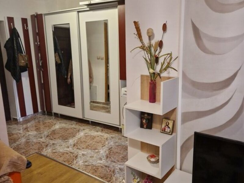 Calea Vitan, Garsoniera 37 mp, an constructie 1989