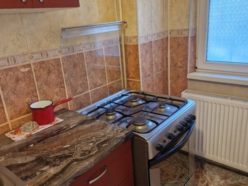 Calea Vitan, Garsoniera 37 mp, an constructie 1989